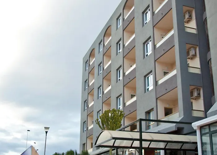 فندق Torrejoven 3*