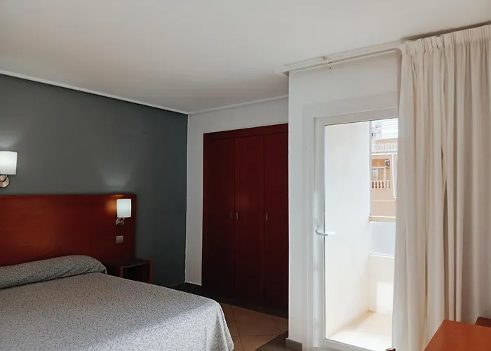 فندق Torrejoven 3*