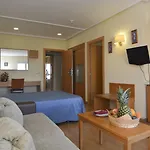 Torrejoven ホテル
