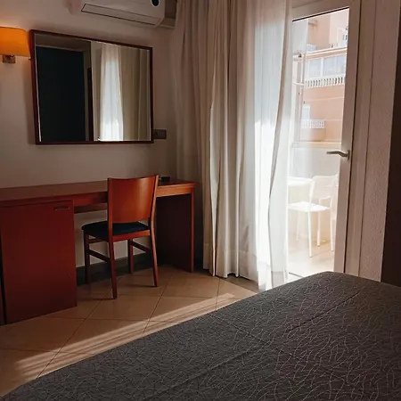 Torrejoven 3* טורבייחה