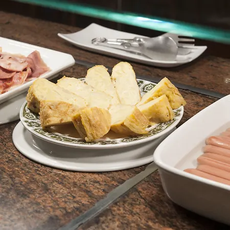 Torrejoven מלון 3*